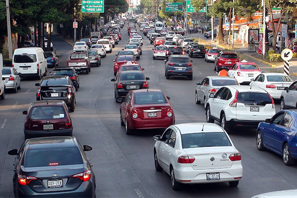 El congestionamiento vial cuesta a los mexicanos hasta 20 días por año - 1