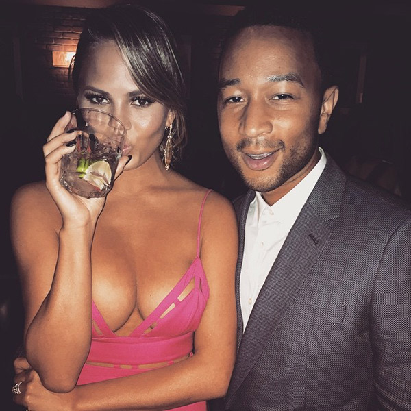 Chrissy Teigen fala sobre sua luta contra o alcoolismo - 2