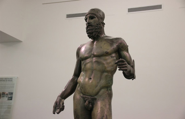 Estatuas gigantes: un increíble hallazgo bajo las aguas del Mediterráneo - 1
