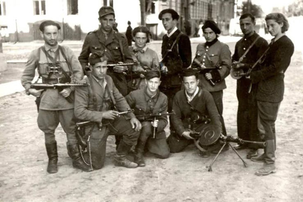  Vengadores judíos: el clan que persiguió y cazó a los nazis - 1