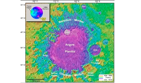 Increíble hallazgo en Marte: descubren un reservorio de hielo de agua prácticamente pura - 1