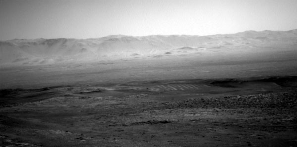 El inquietante paisaje marciano capturado por Curiosity - 3