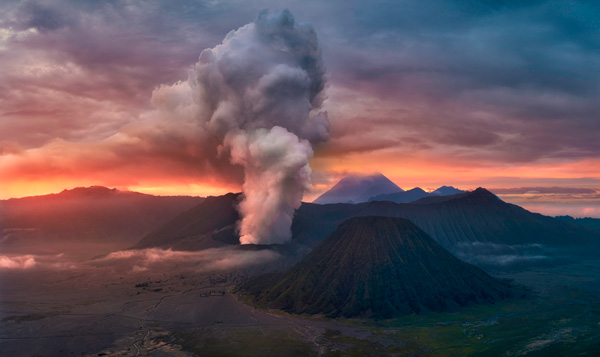 El misterioso destino de los humanos sobrevivientes a la mayor erupción de la historia - 1