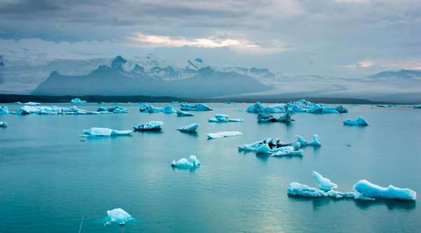La Antártida y Groenlandia se derriten 6 veces más rápido que en la década de 1990 - 1