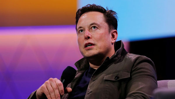 Elon Musk quiere bombardear Marte para hacerlo habitable - 1