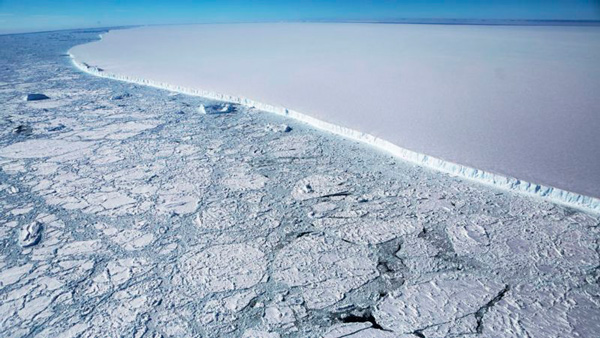 A68a: el iceberg más grande y peligroso del mundo - 1