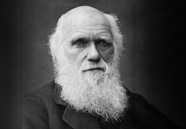  Charles Darwin.
